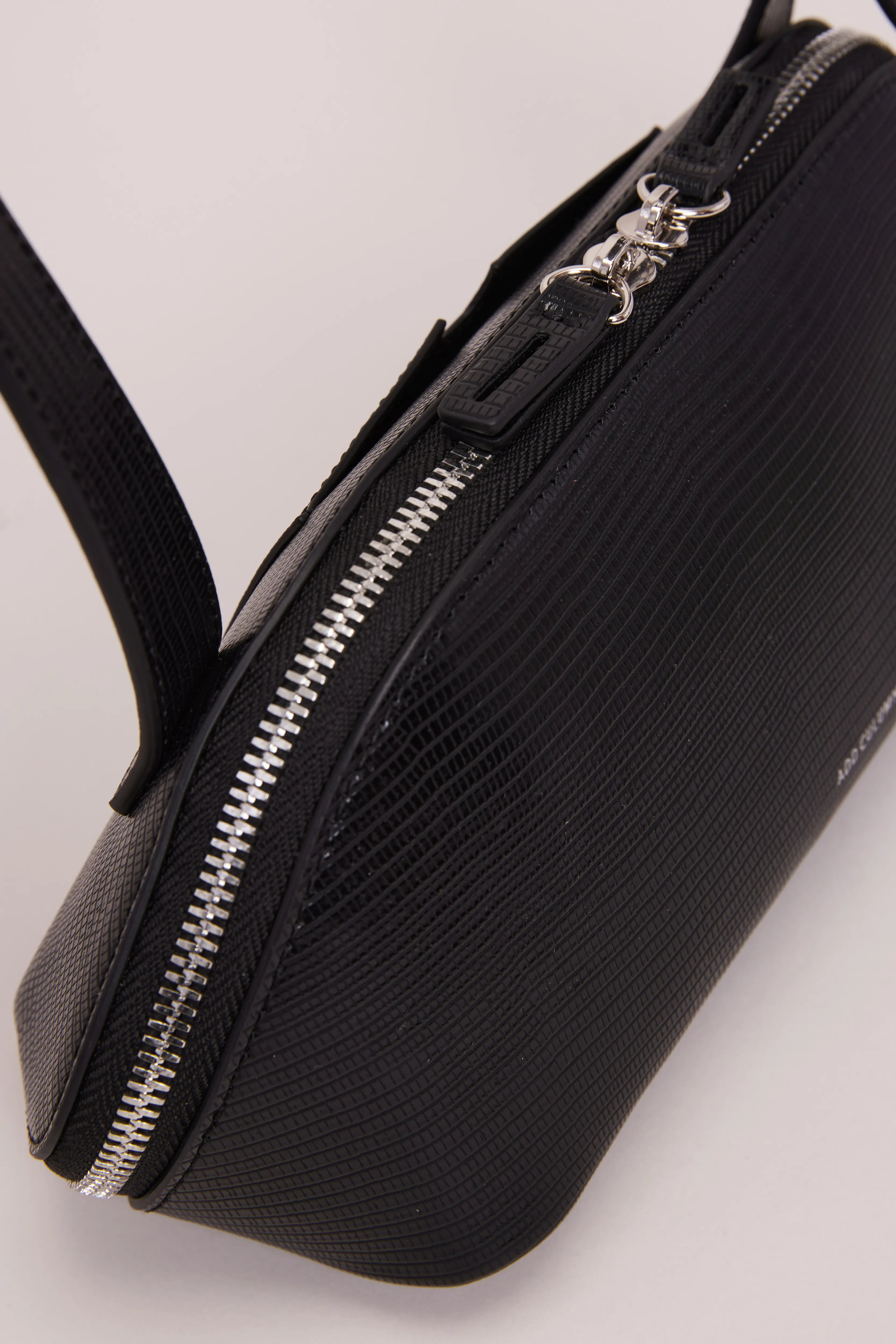 【一部予約】FIGRE BODYBAG S LIZARD