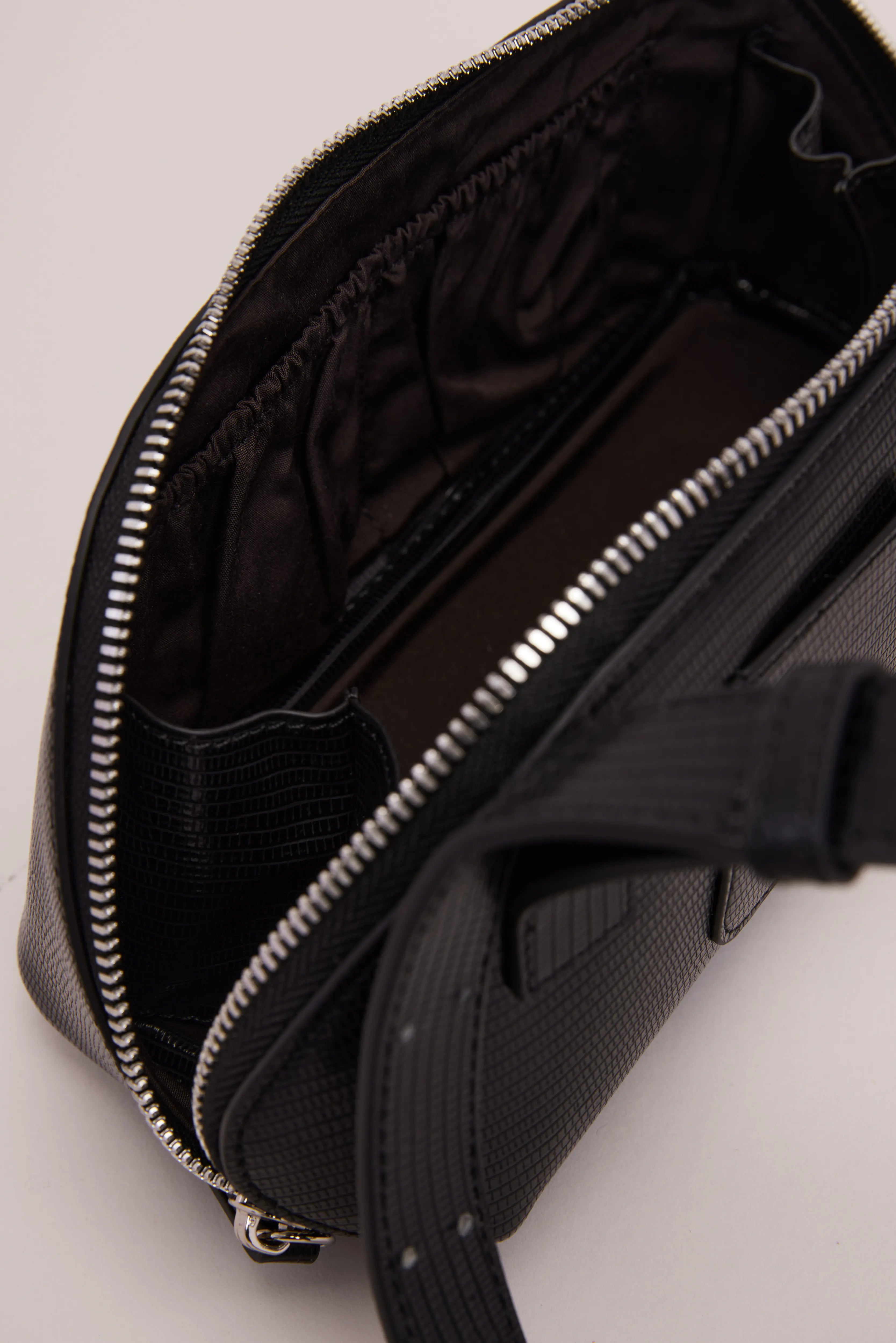 【一部予約】FIGRE BODYBAG S LIZARD