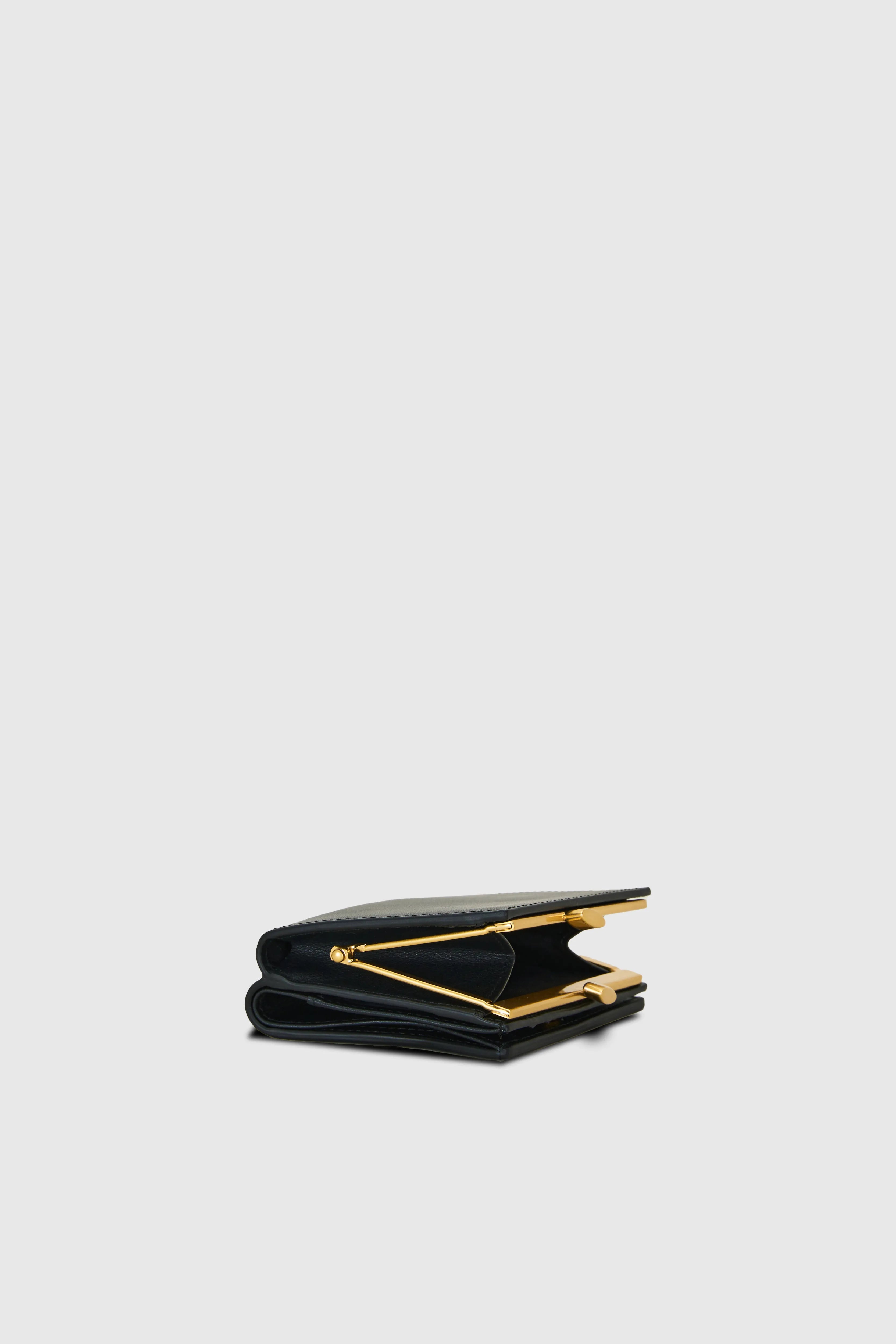 PETAL WALLET