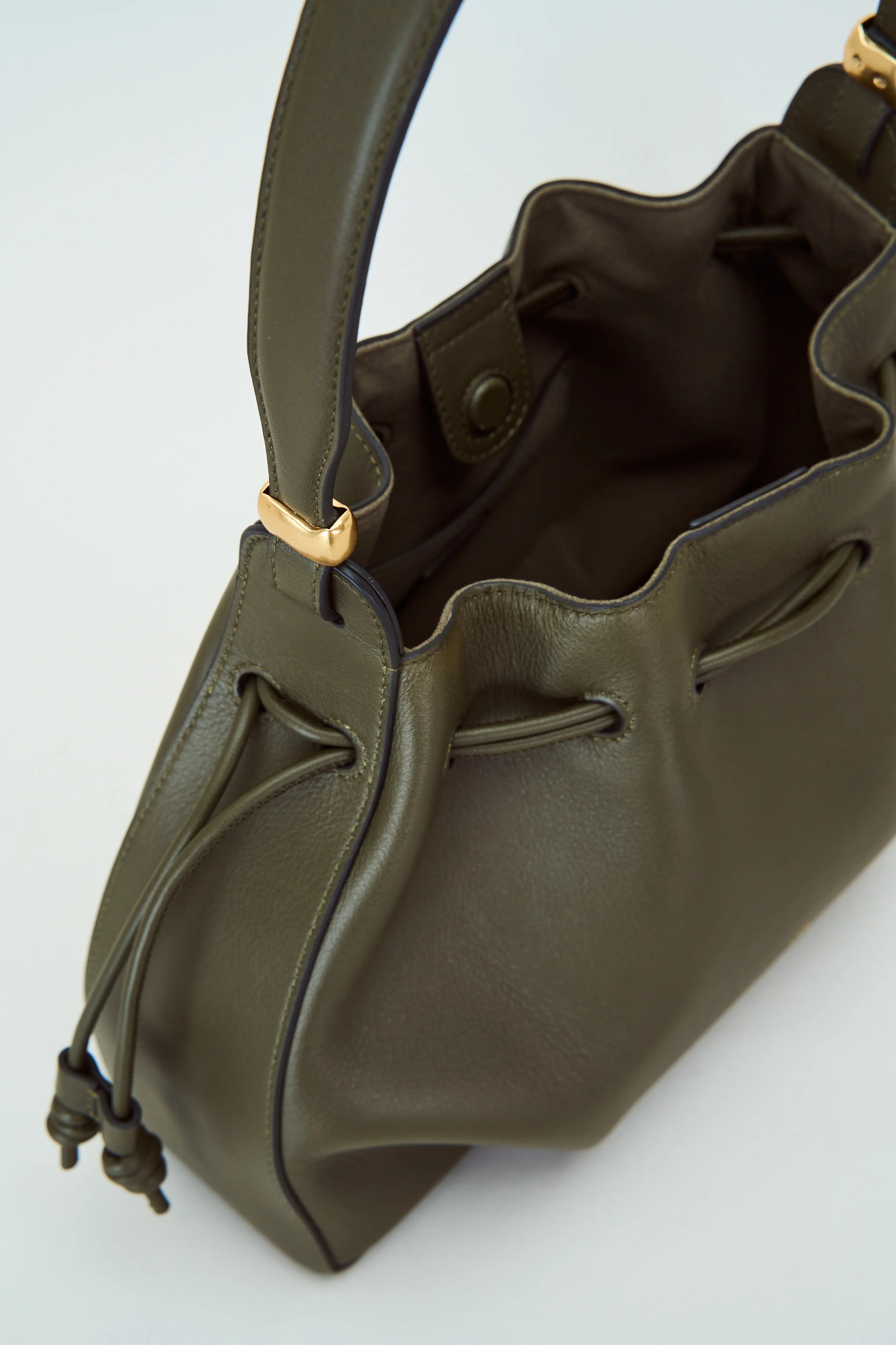 【一部予約】FIGUE M