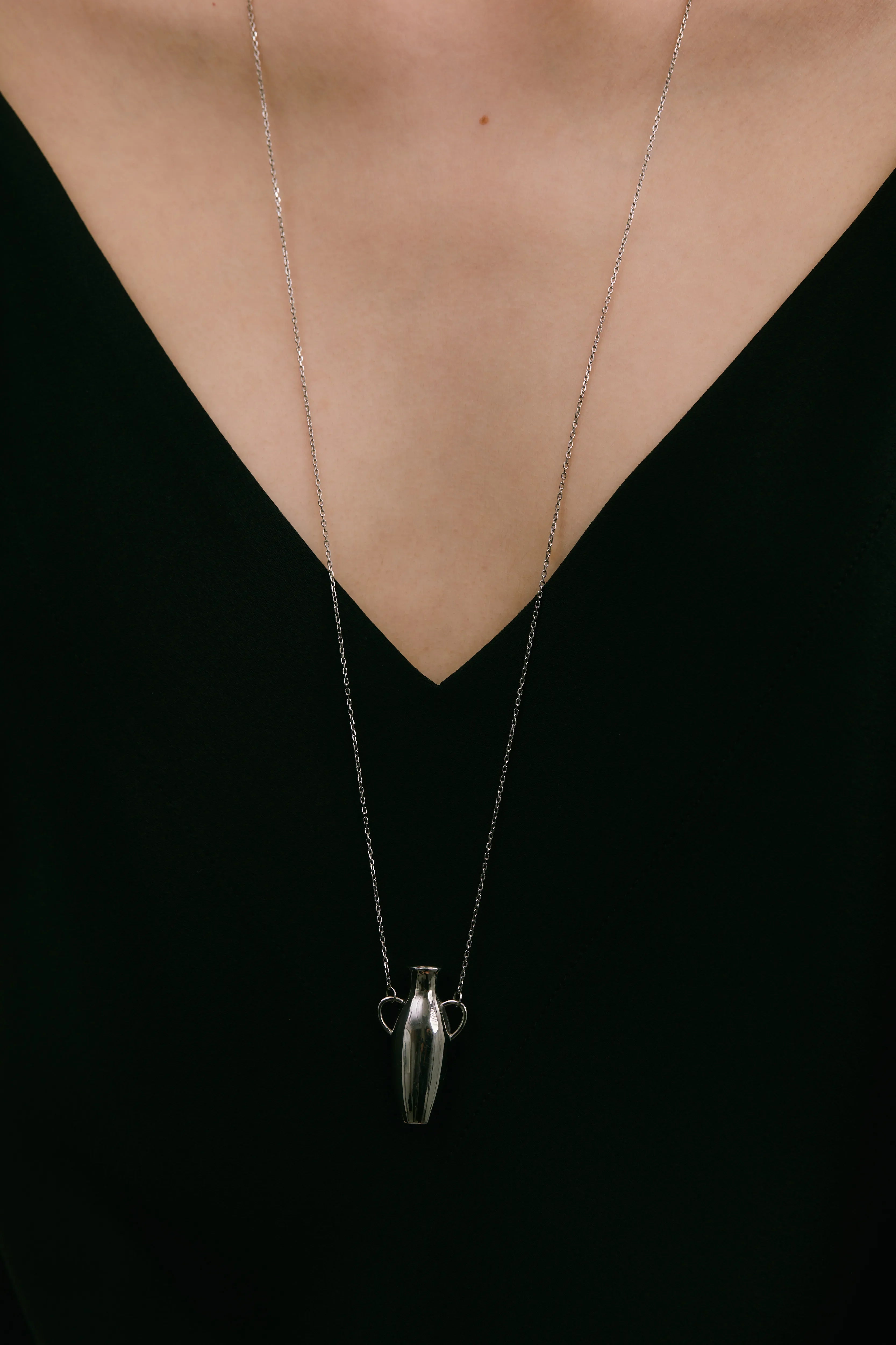 Vase Necklace