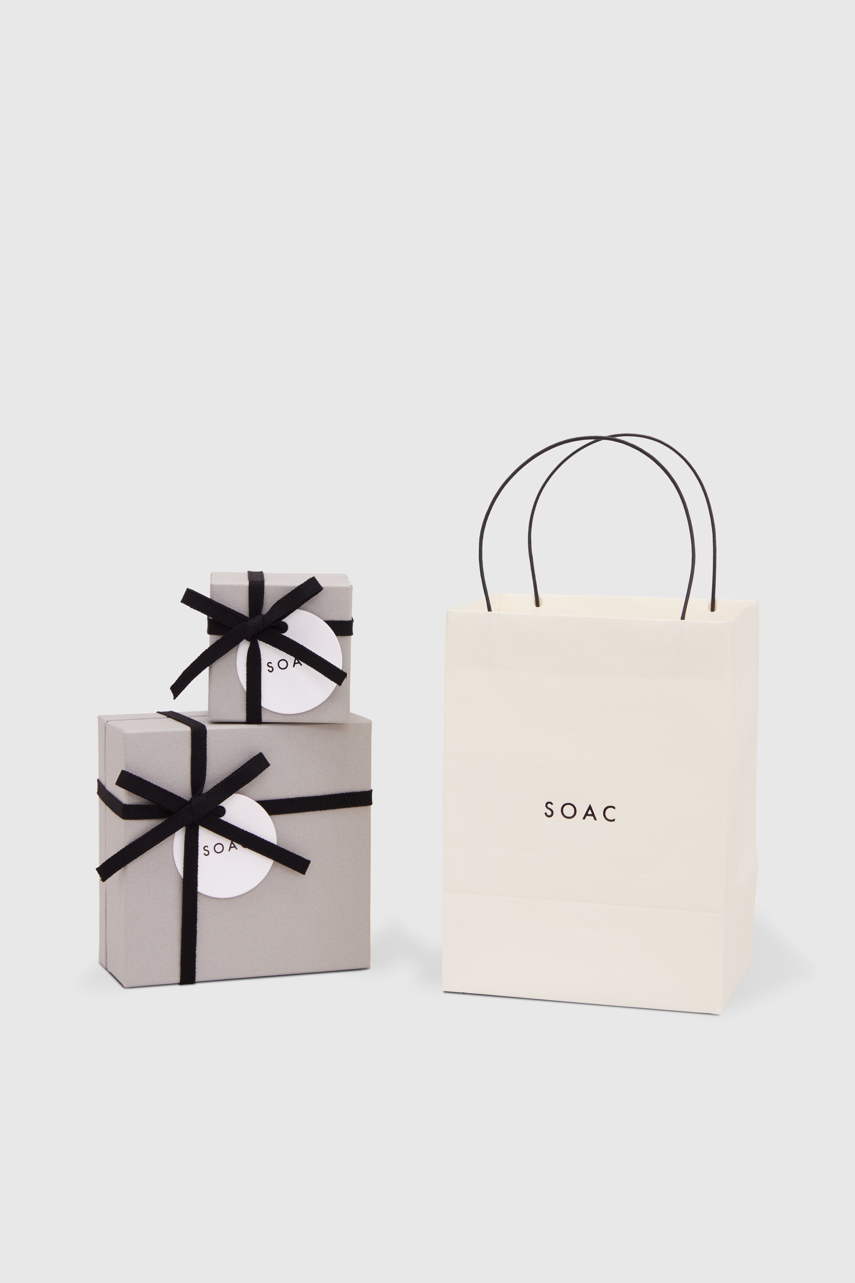 <SOAC>GIFT WRAPPING