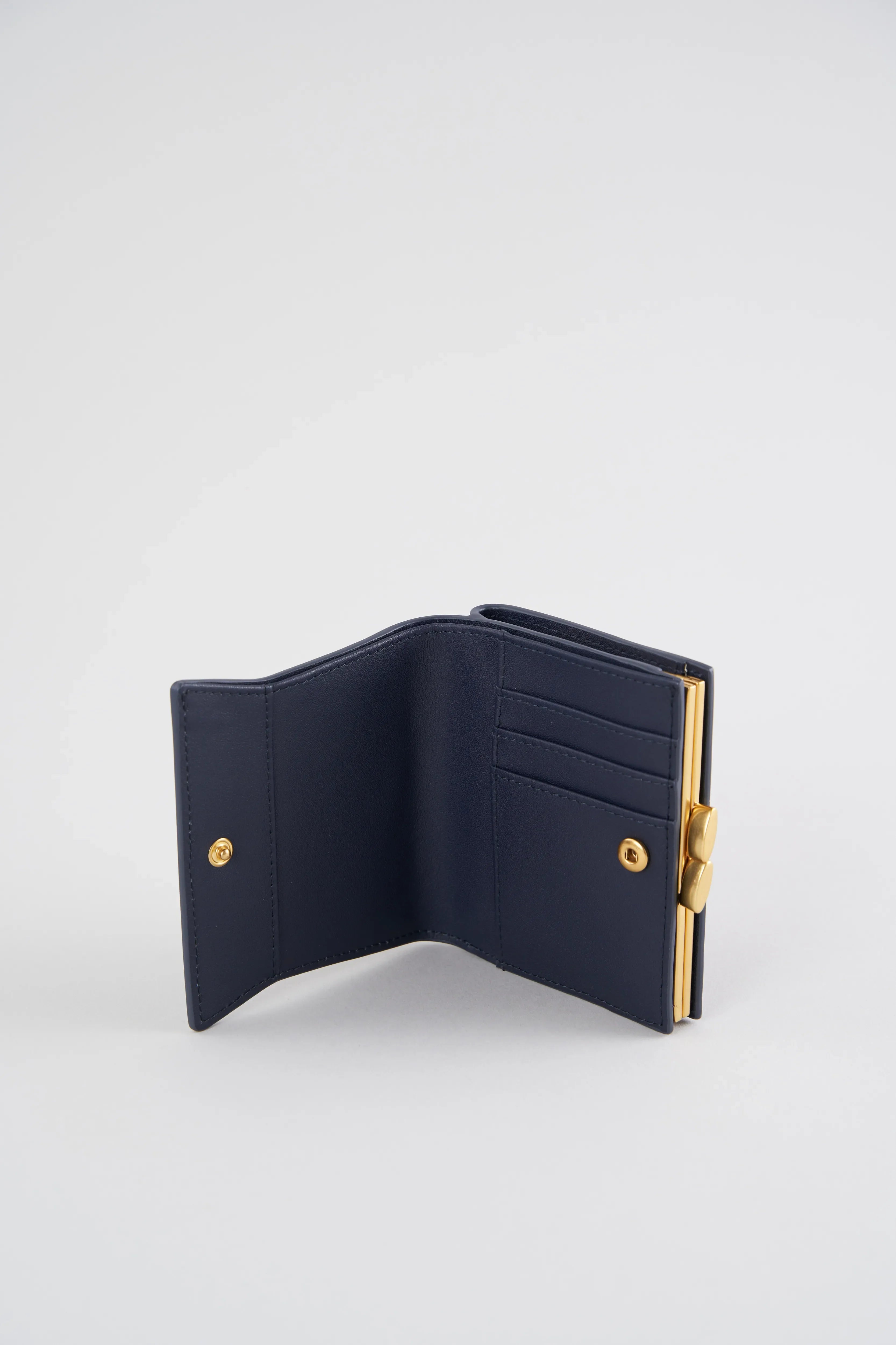 PETAL WALLET