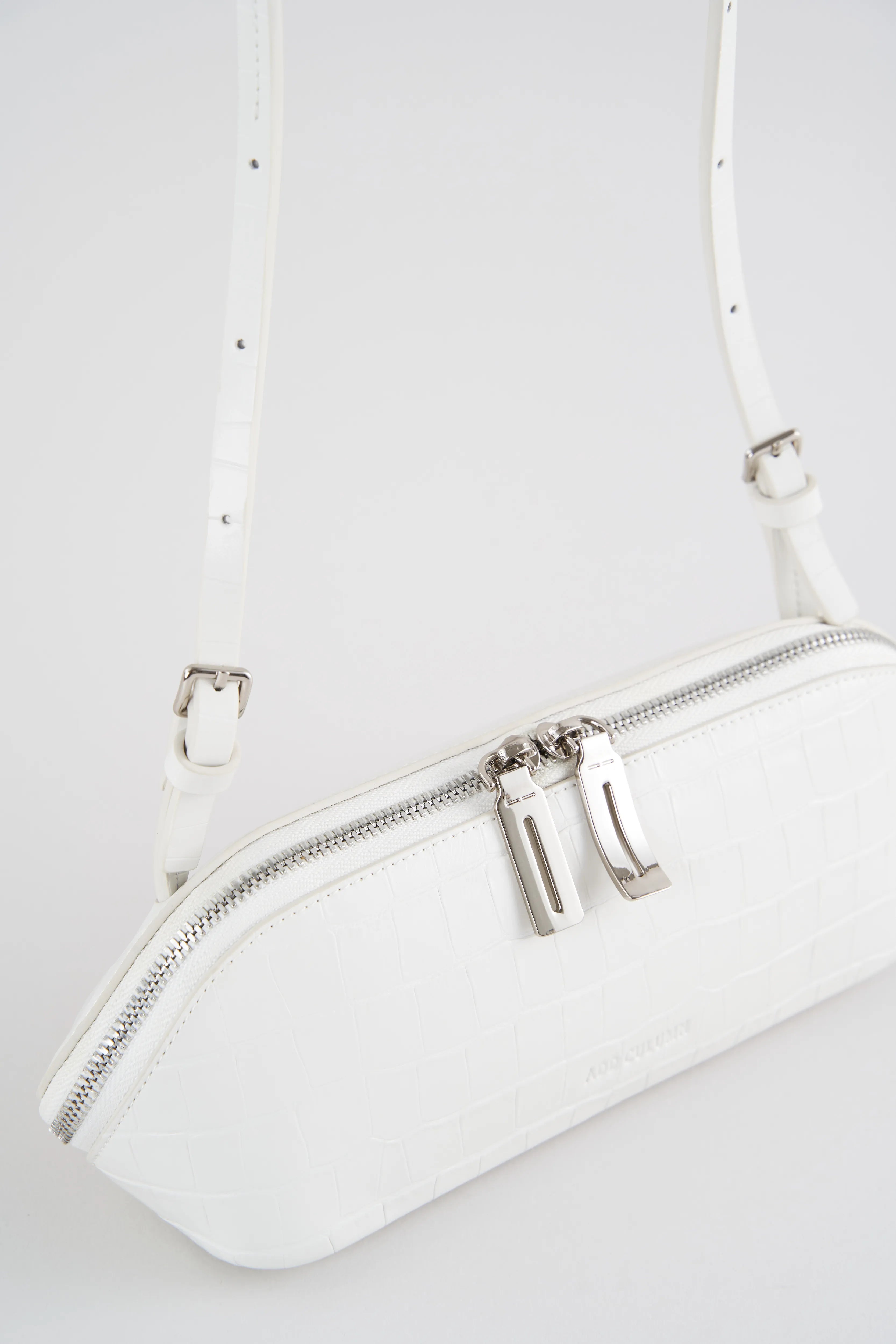 FIGRE ONE SHLD S CROCO