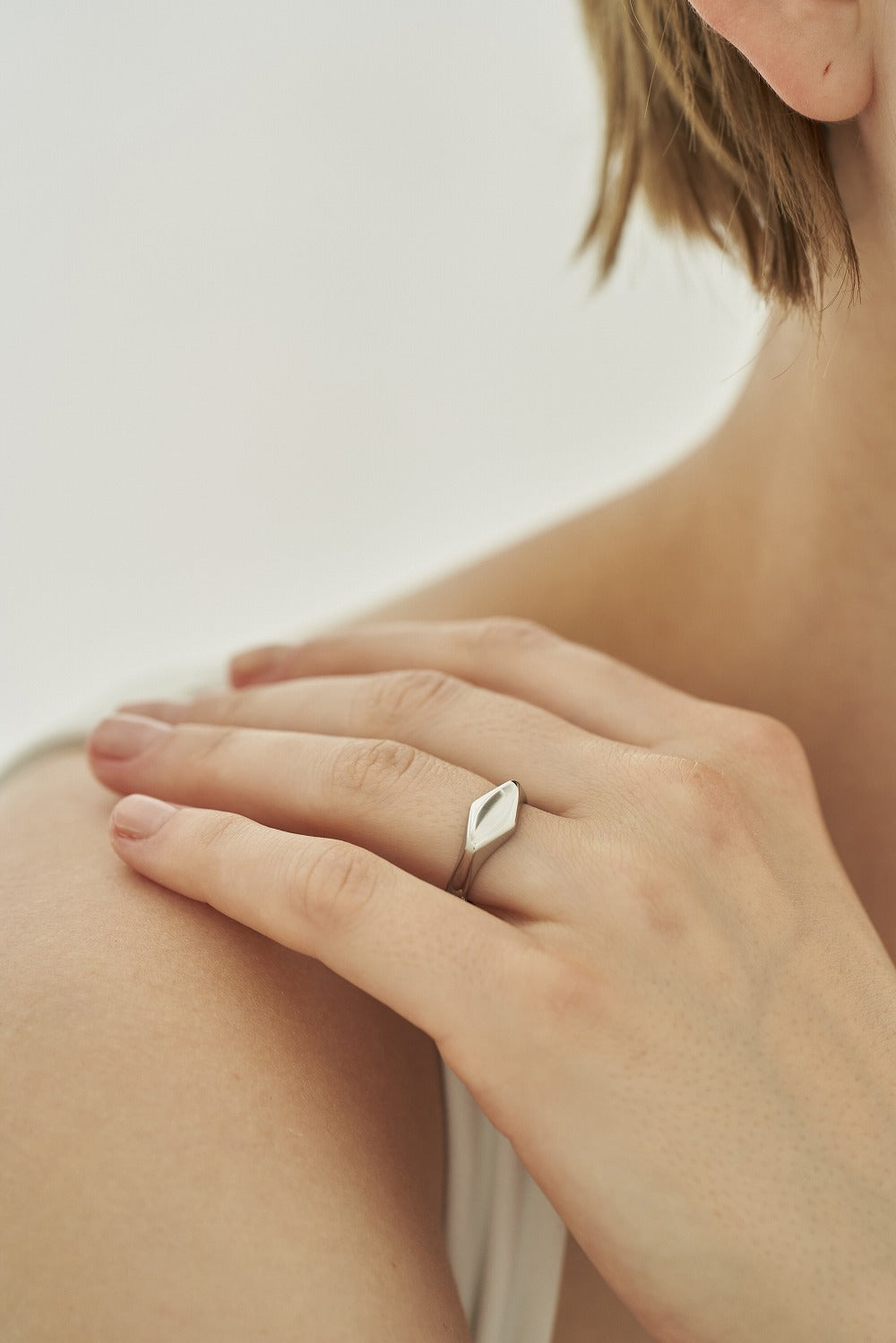HONEYCOMB RING A