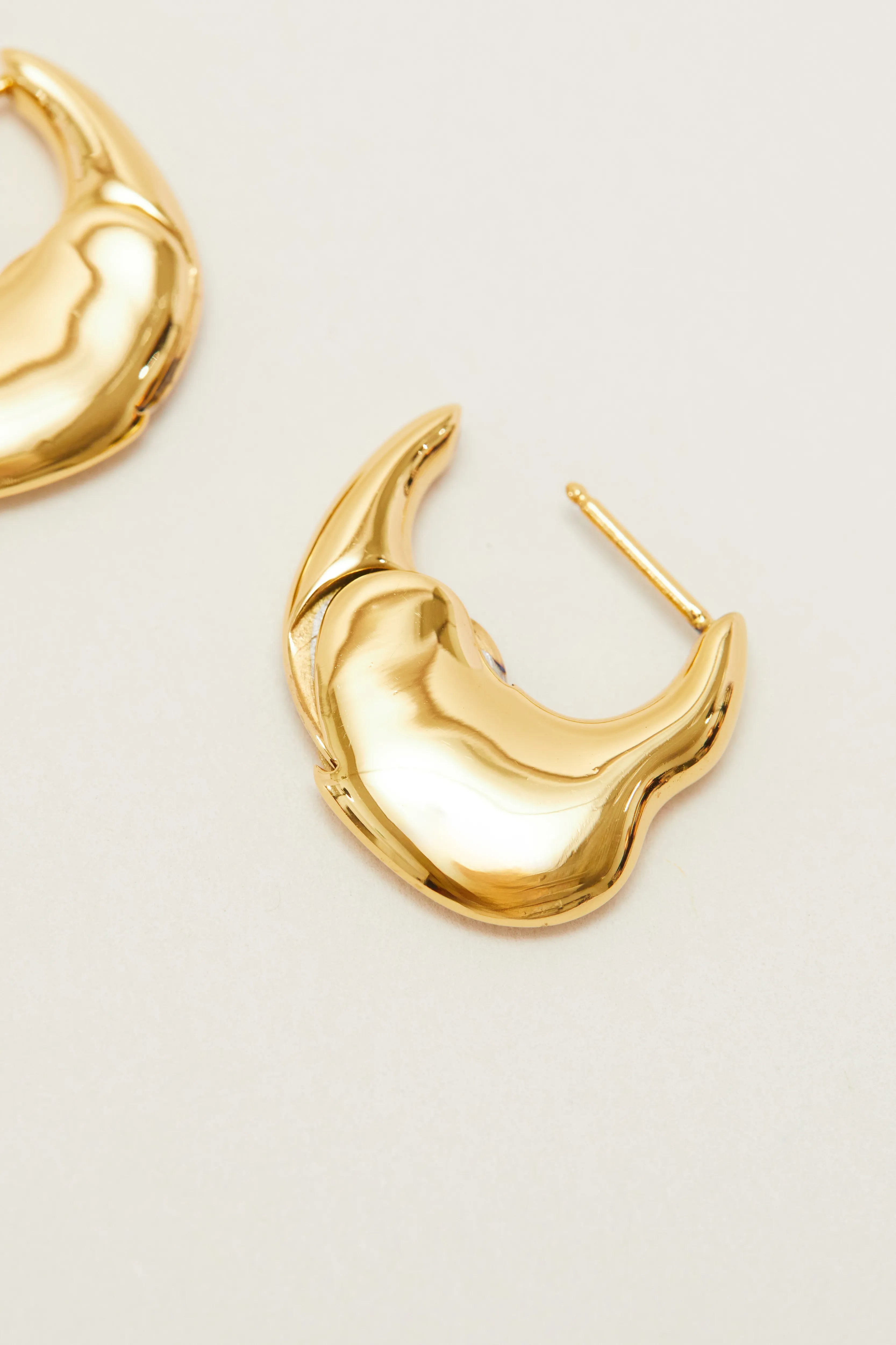 Plump Drop Pierce