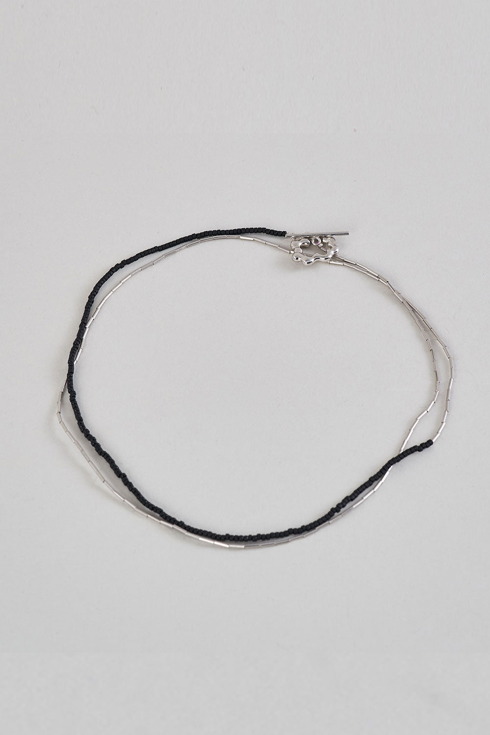 STONE & SILVER BEADS NECKLACE 83CM