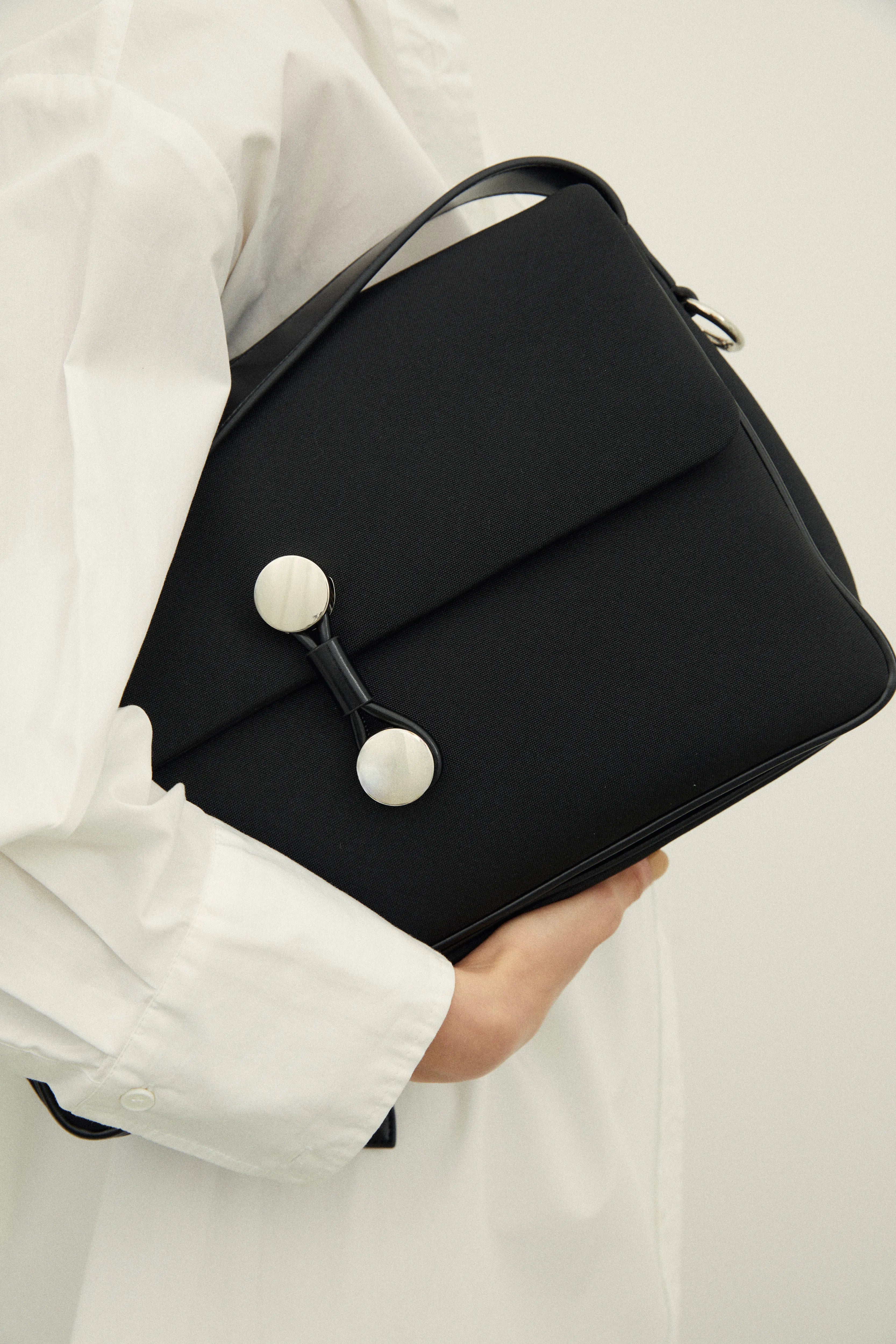 TABLET MESSENGER FABRIC