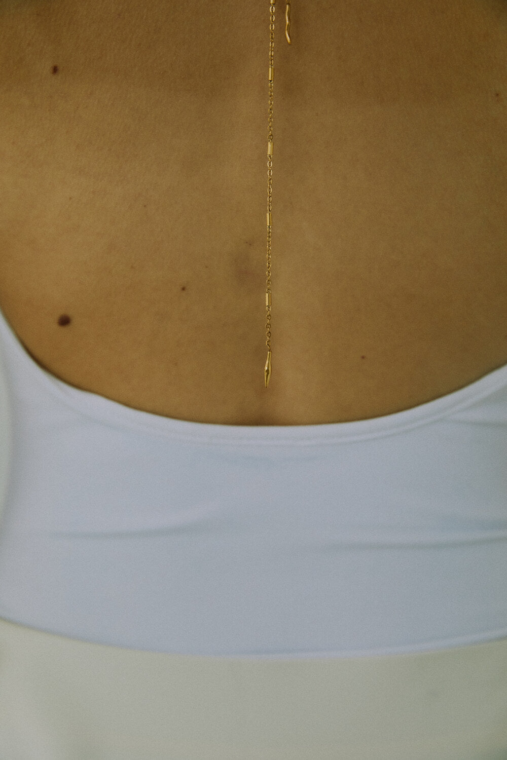 Drop Roll Necklace