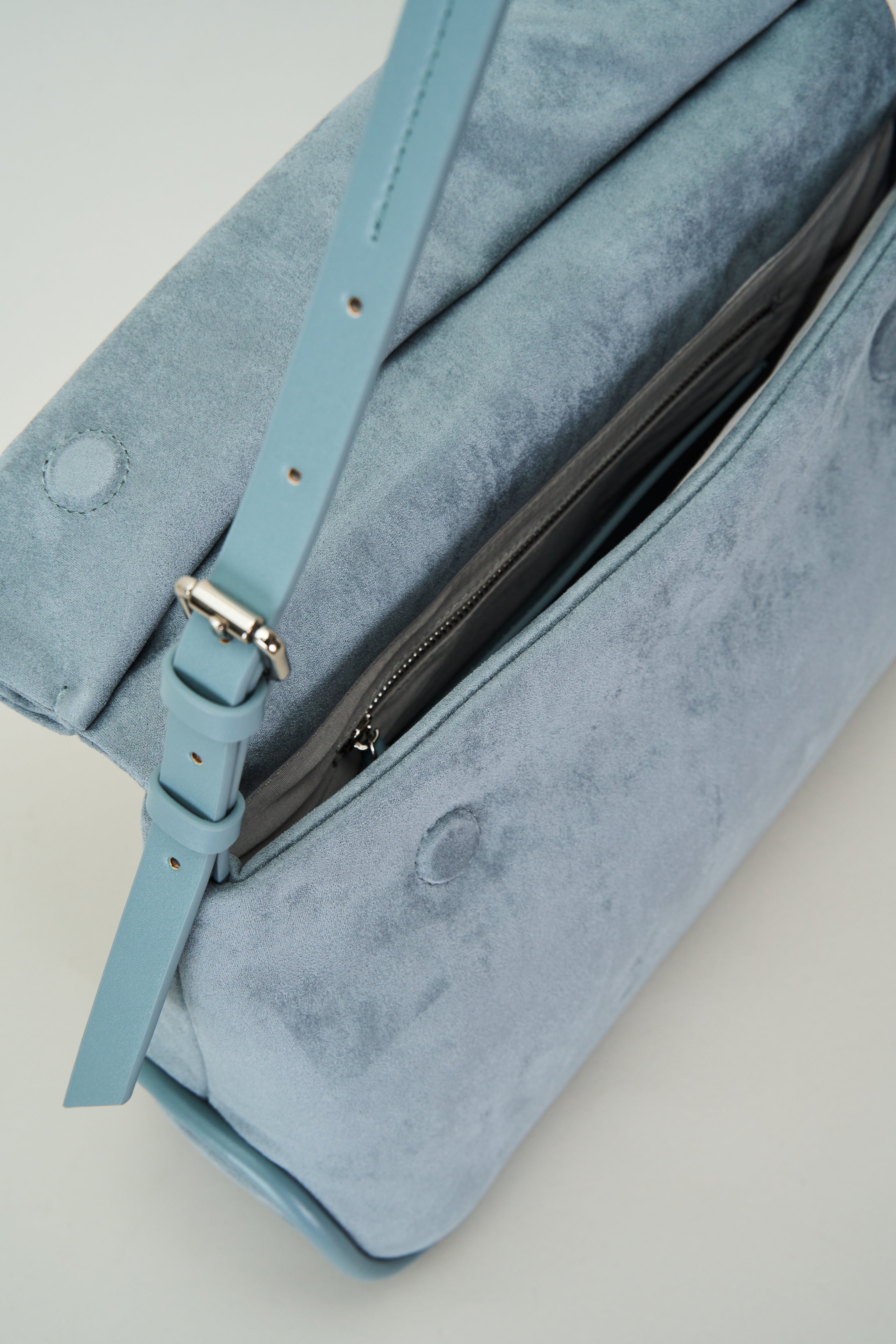 【先行予約】ROLLA M SUEDE