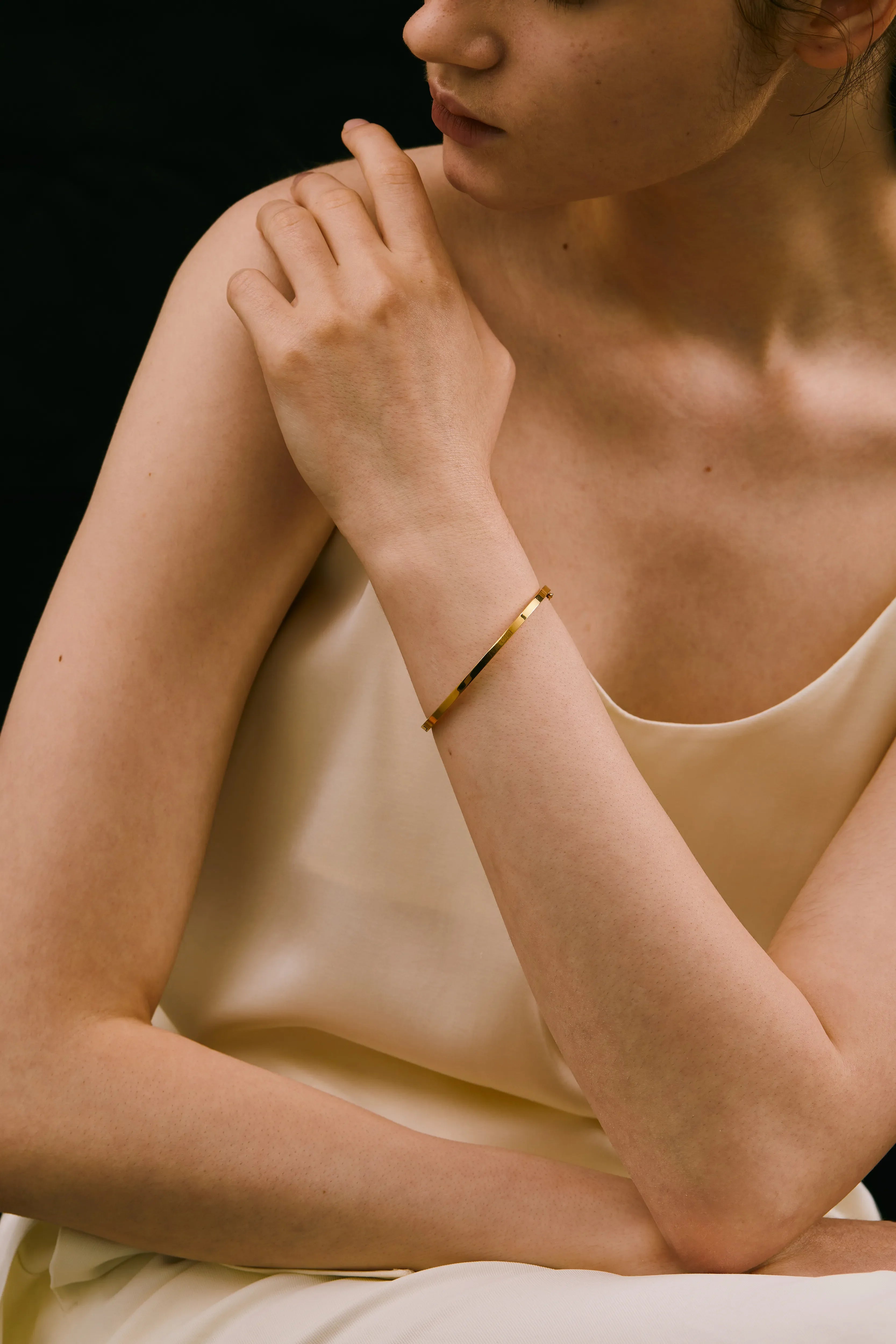 【先行予約】Oval Bangle