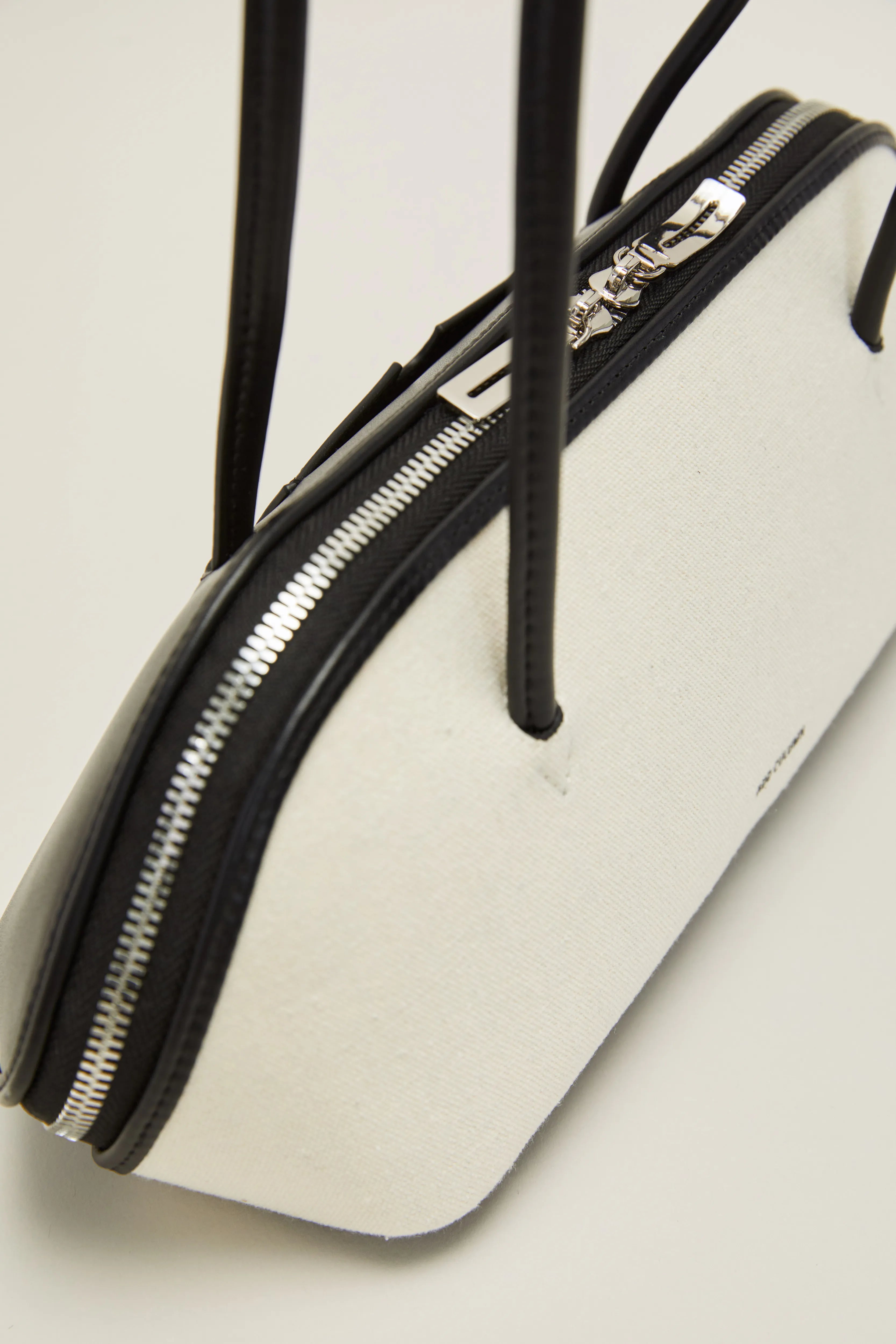 FIGRE BOSTON S CANVAS