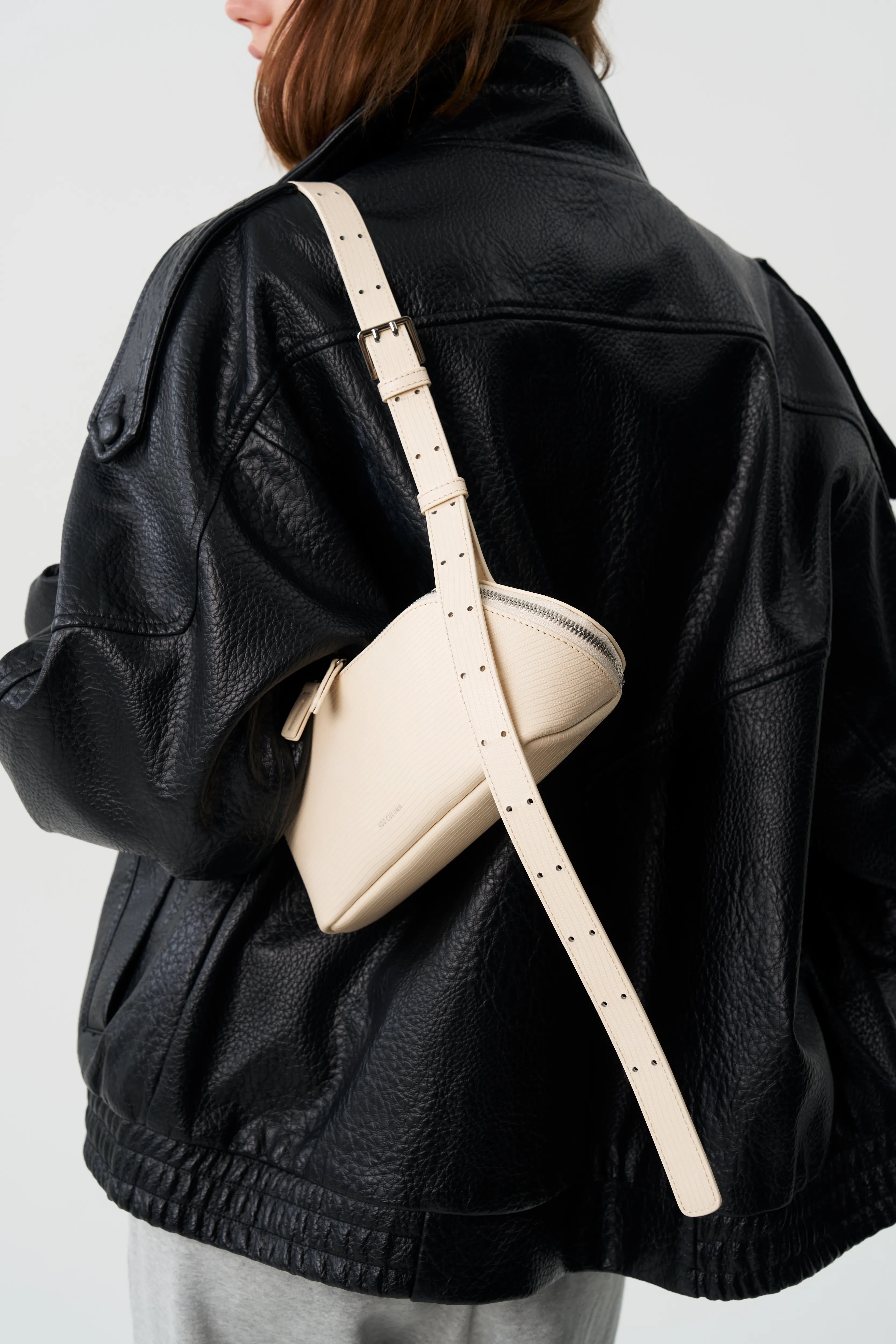 【一部予約】FIGRE BODYBAG S LIZARD