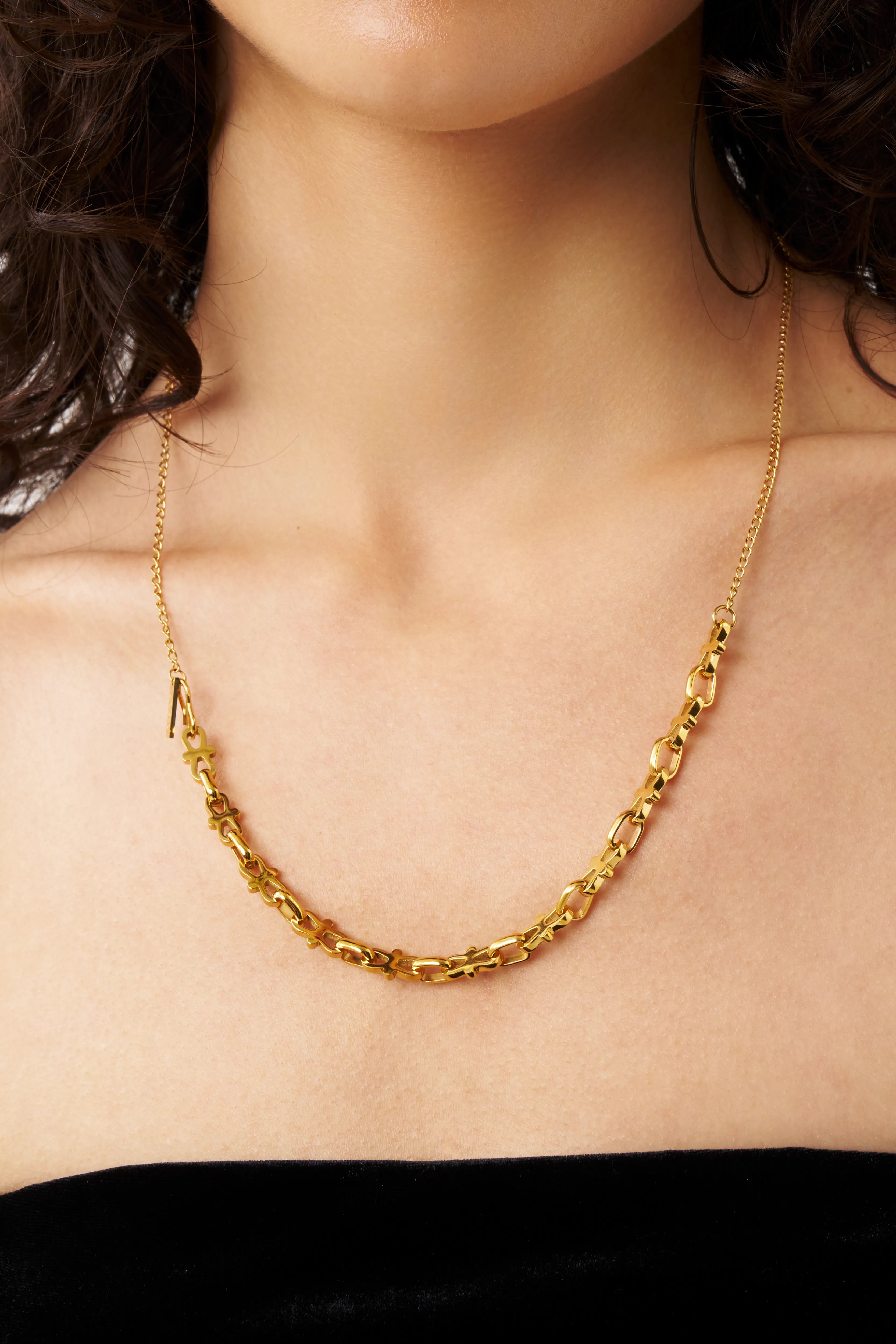 Switch Chain Necklace