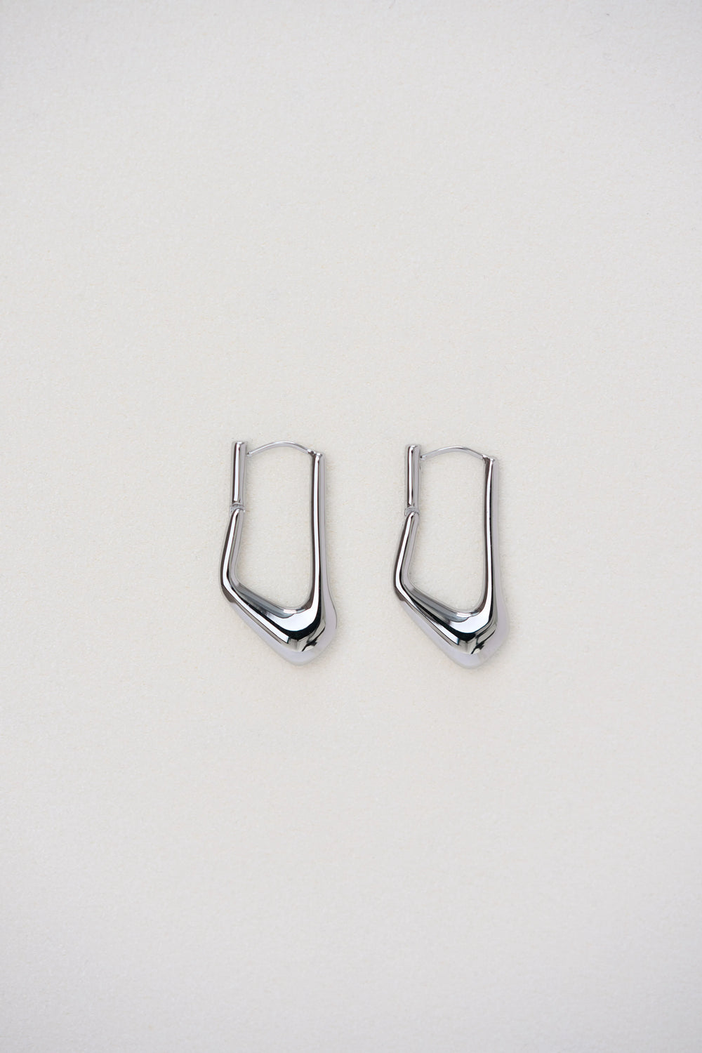 Pond Plate Pierce
