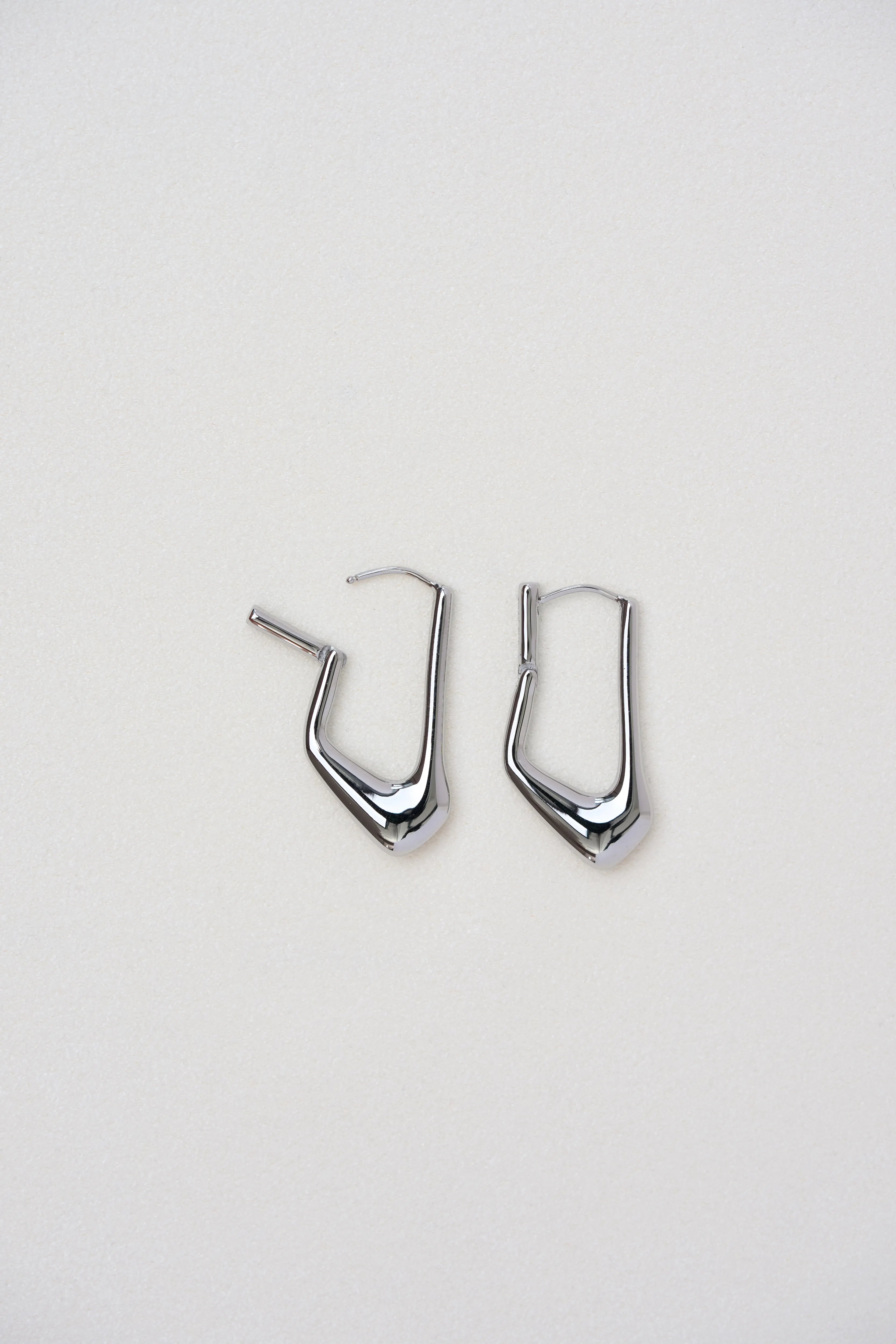 Pond Plate Pierce
